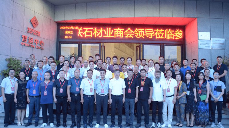 玻璃石材混合幕墙，选厂家前先看懂这三点