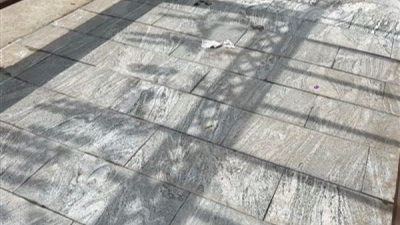 岩板中岛台：现代厨房设计的点睛之笔